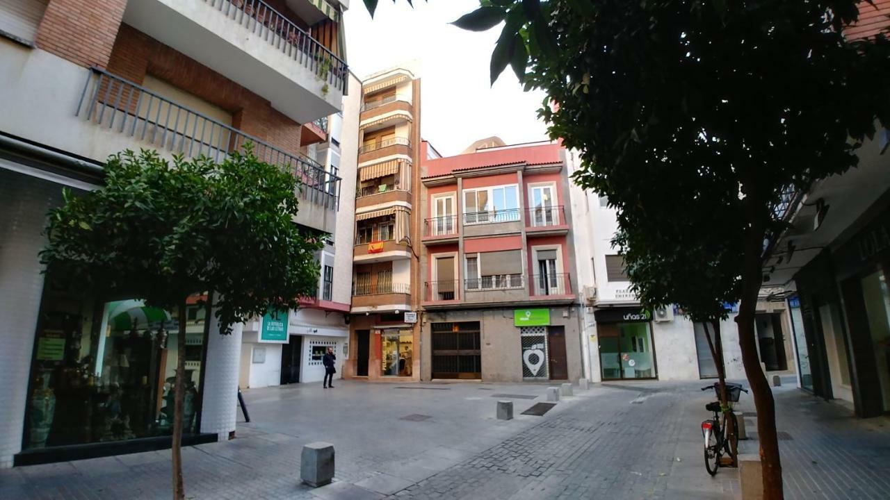 Alojamiento Plaza Chirinos Apartment Кордоба Екстериор снимка